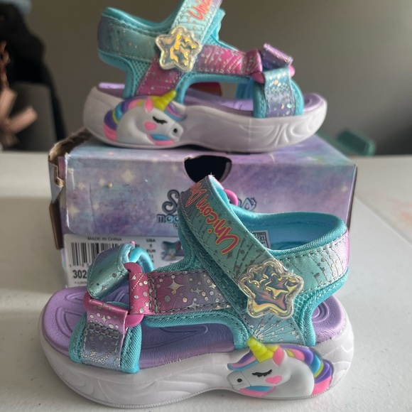 Skechers Girls S-Lights Unicorn Dreams Explorer Sandals, Size 5 - Picture 1 of 7
